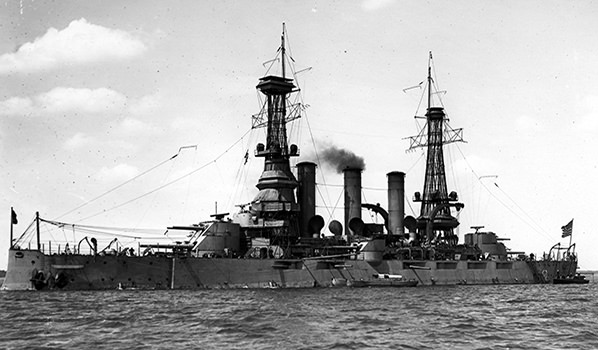 ex-USS <em>Virginia</em> (Battleship #13) photographed at anchor, circa 1918, after receiving World War I alterations
